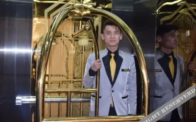 Shuangcheng Hotel