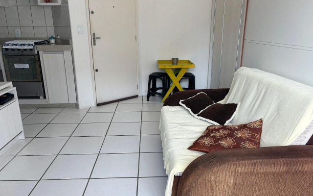 Apto com piscina no centro de Floripa PCE0406