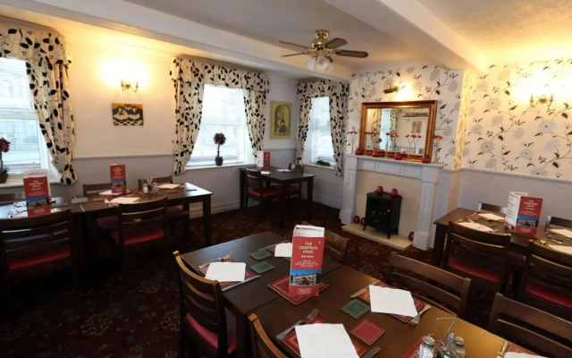 OYO The Croppers Arms