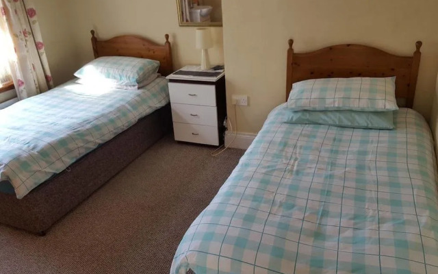 Belfastbreaks - Modern 4 Bedroom Townhouse in South Belfast