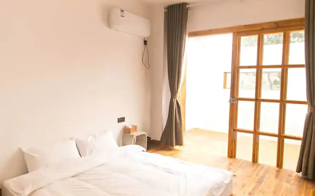 Yiyun Boutique Inn (Tongli Juepin Design)
