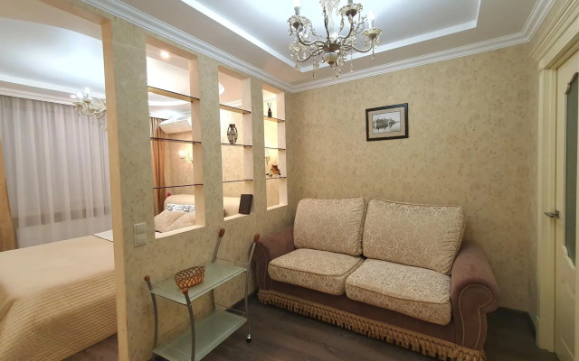 Apart Aprel (Апарт Апрель) на улице Краснозвездная 35