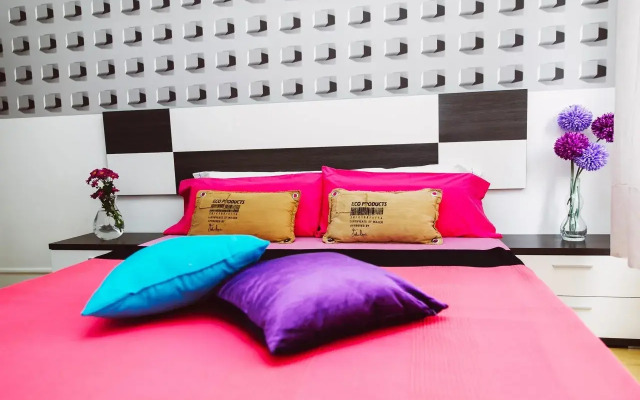 Rooms Hola BCN B & B
