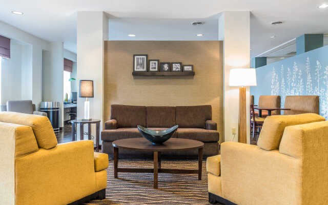 Quality Inn & Suites Frostburg - Cumberland