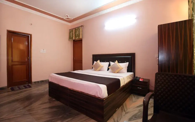 OYO Flagship 4891 Moti Sagar