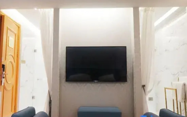 Vienna Hotel (Chuanxin Drum Tower Metro Station, Beijing Road)