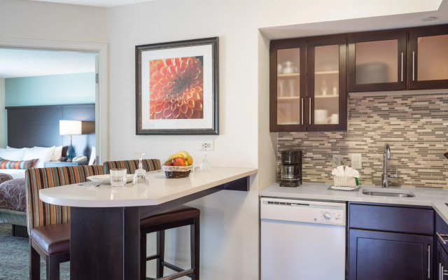 Staybridge Suites Wilmington-Newark by IHG