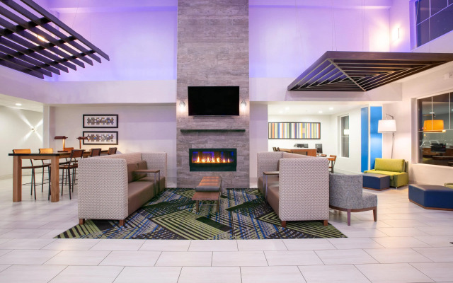 Holiday Inn Express Hotel & Suites Seaside-Convention Center by IHG
