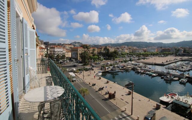 Superbe 3 pièces standing balcon étage