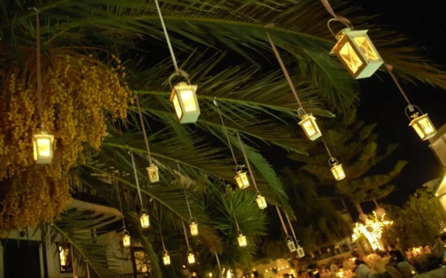 Elli Hotel