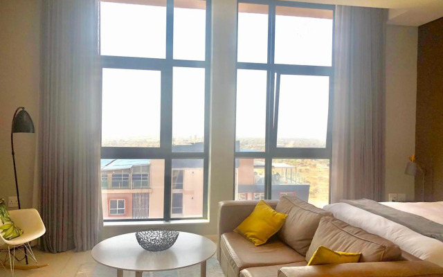 Urban Awe Apartment: iTowers 21st Floor