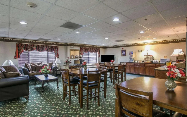 SureStay Plus Hotel by Best Western Augusta