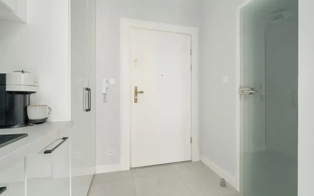Kwiatowa Modern Studio Poznań by Renters