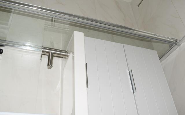 Апартаменты "Синий бриз" на улице Строительная