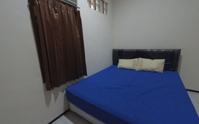 Green House by OYO Rooms