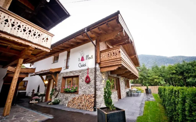 Superior Chalet Tiroler Madl