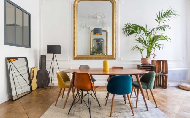 Beautiful 2BR Apartment in Chartrons, Bordeaux