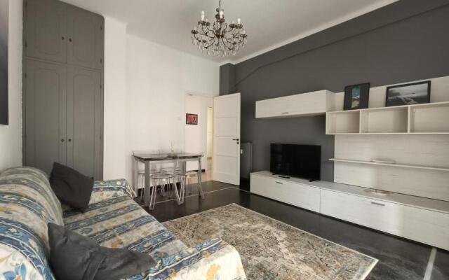 Redipuglia68 (Vicino Ospedale Gaslini E Spiaggia)