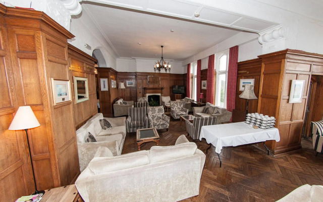 Whitsand Bay Hotel