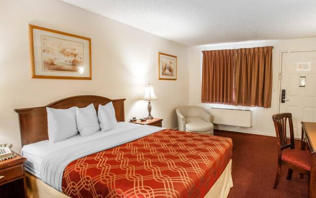 Inn at Lake Washington By OYO I-405