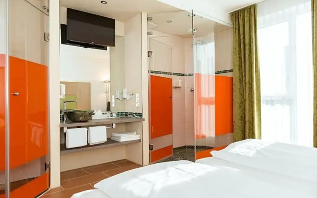 Hotel Aviva