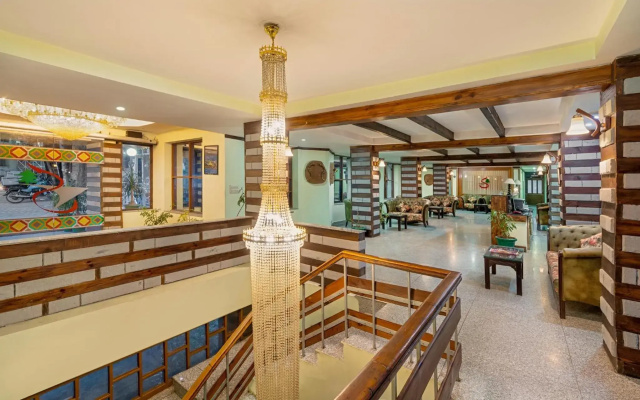 OYO 12270 Hotel Shobla Royale