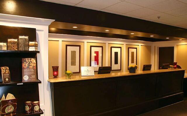 DoubleTree by Hilton Memphis Downtown