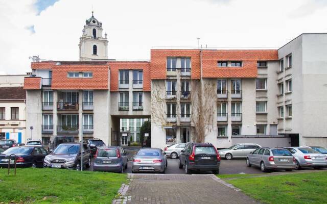 Apartments Latako Street