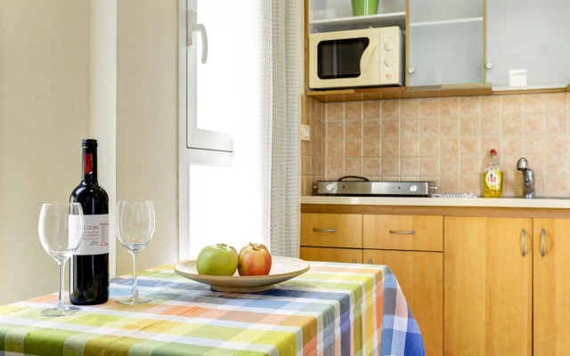 Dinami Holiday Apartments