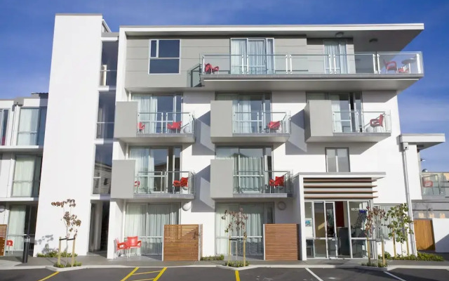 Focus Motel And Executive Suites