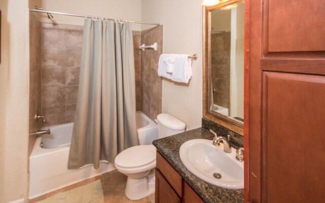 Bella Piazza 904 - 526