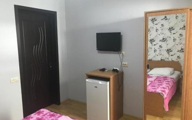 Kvariati - Guest House