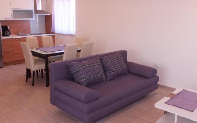 Smojver - Two Bedroom No.5