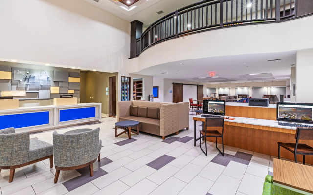 Holiday Inn Express & Suites Austin NW - Lakeway by IHG
