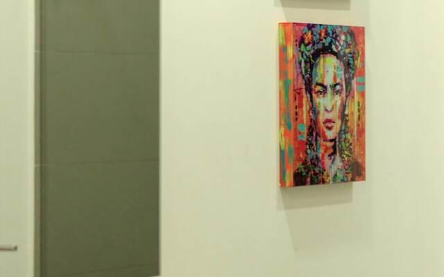 Moderno Edificio Sobre la Playa - Luxury