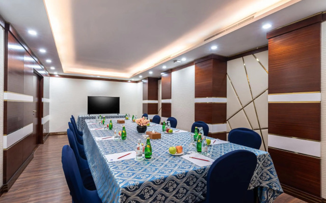 Blue Diamond Hotel