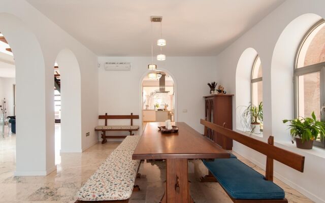Majestic Villa Monte Leon