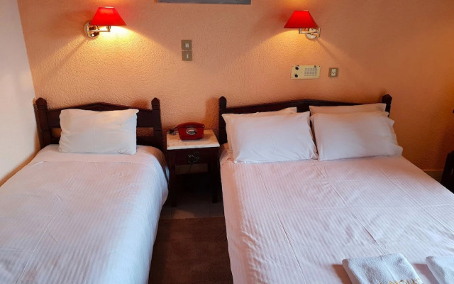 Hotel Apollo