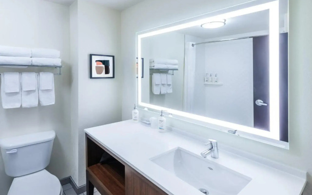 Holiday Inn Hotel & Suites Tulsa South by IHG