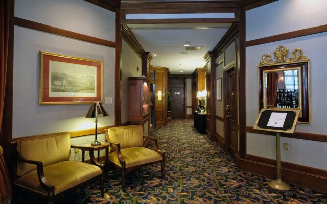 The Berkeley Hotel