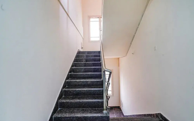 Fabhotel Q Suites