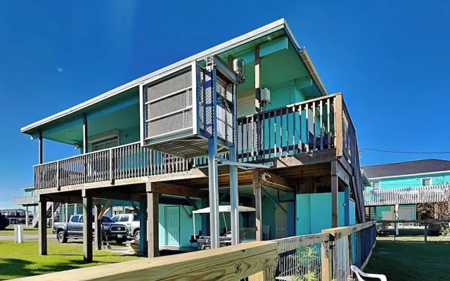 Coastal Den