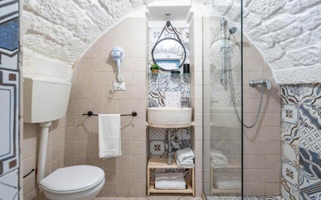 Vico di Ostuni Apartments by Typney