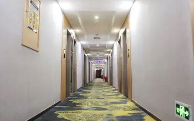 Fulisi  Hotel