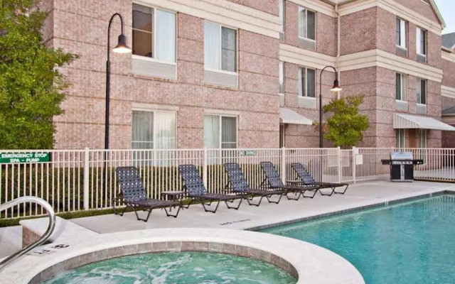 Hilton Garden Inn Dallas/Addison