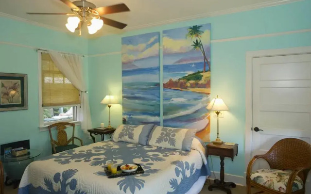 Iao Valley Inn