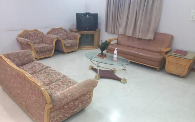 OYO Rooms ISKCON SG Highway II