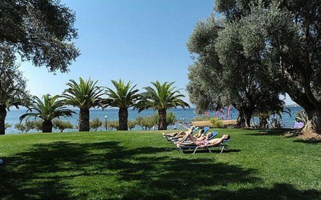 Holidays in Evia Beach Hotel