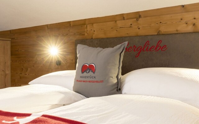 Lavish Apartment in Kaltenbach Near Ski Area