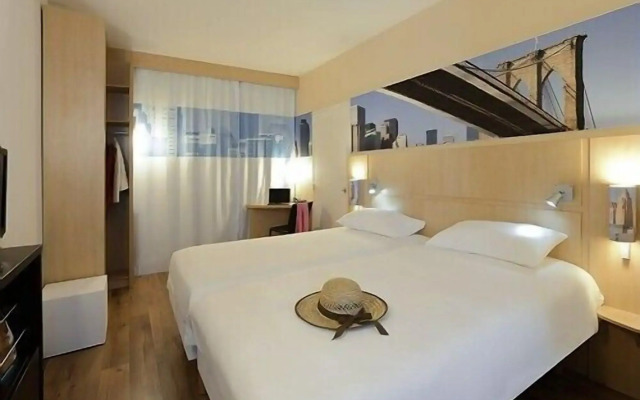 Ibis Deauville Villers Plage